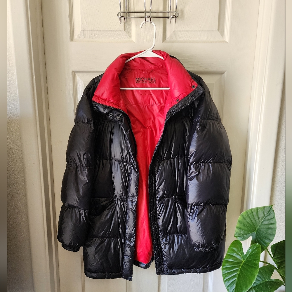 Black puffer jacket michael kors